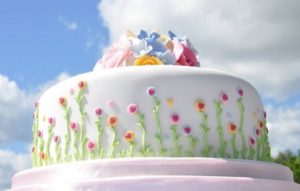 1 14 300x191 - Torte Compleanno Pasta Zucchero Fiori